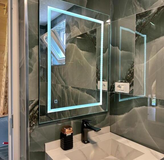 پانسیون Hostel Kukaj