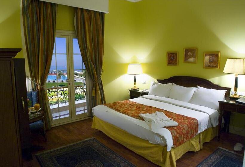 استراحتگاه Helnan Auberge Fayoum