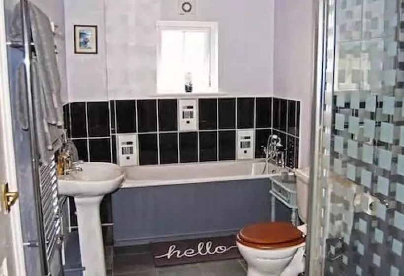 Aamiaismajoitus (B&B) Highbury Garden Suite