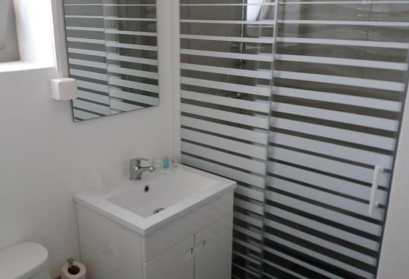 بنسيون Nine Senses