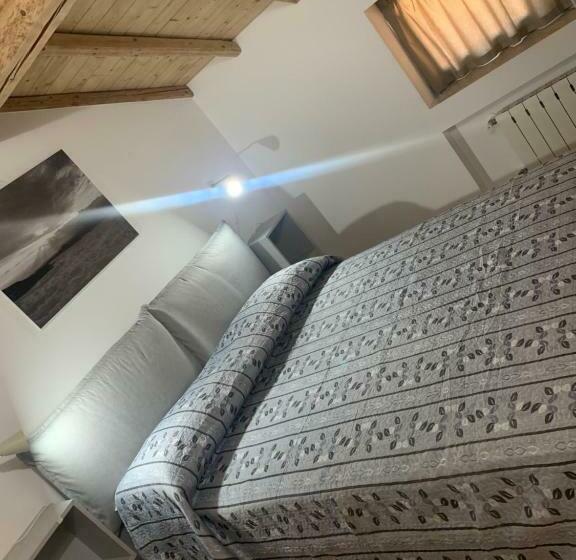 بنسيون Rooms Teatro Greco