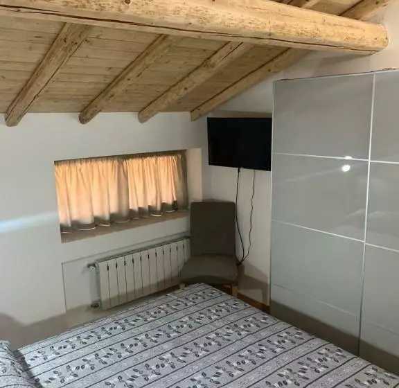 پانسیون Rooms Teatro Greco