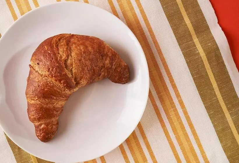 پانسیون Rooms Teatro Greco