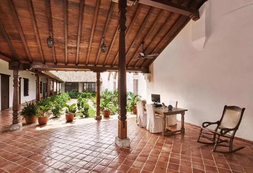 ホテル San Rafael