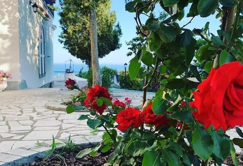 Aamiaismajoitus (B&B) Gli Archi Sul Mare