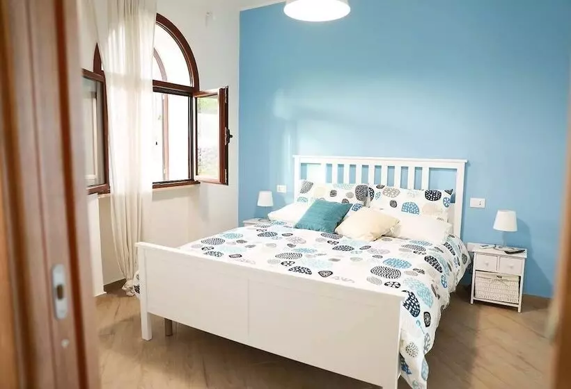 Aamiaismajoitus (B&B) Gli Archi Sul Mare