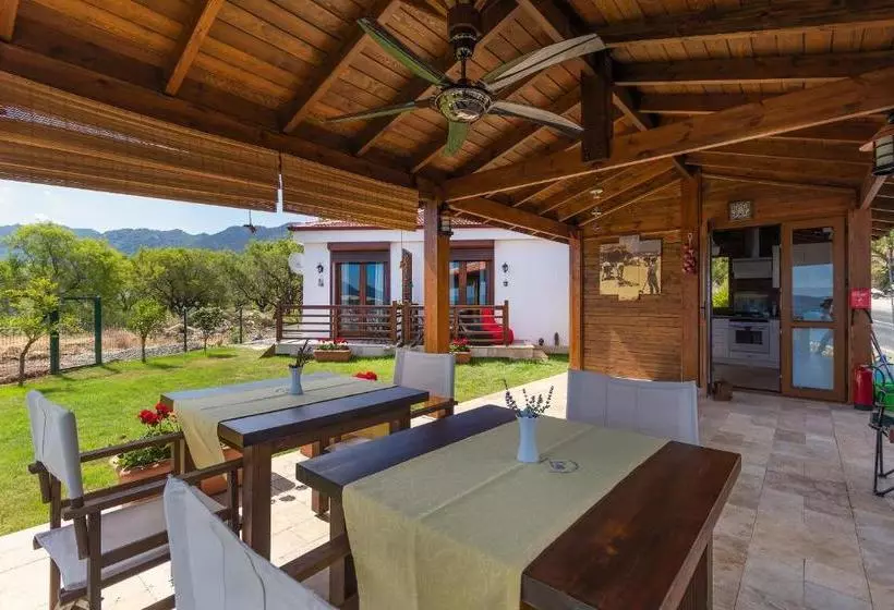 Aamiaismajoitus (B&B) Harmanyeri Tatilevi