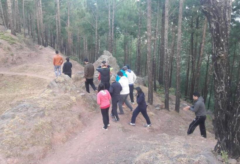 Fortune Select Forest Hill, Mahiya, Kasauli   Member Itc S Hotel Group