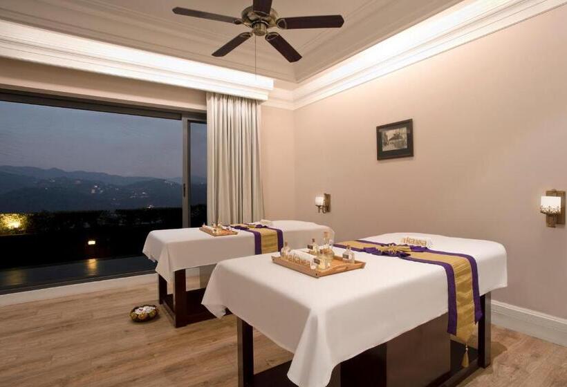 Fortune Select Forest Hill, Mahiya, Kasauli   Member Itc S Hotel Group