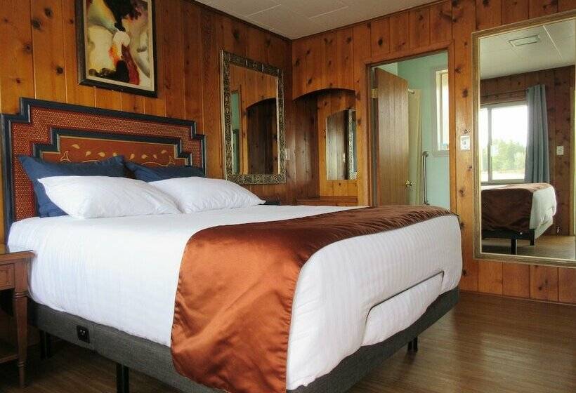 Отель Melitas Crater Lake