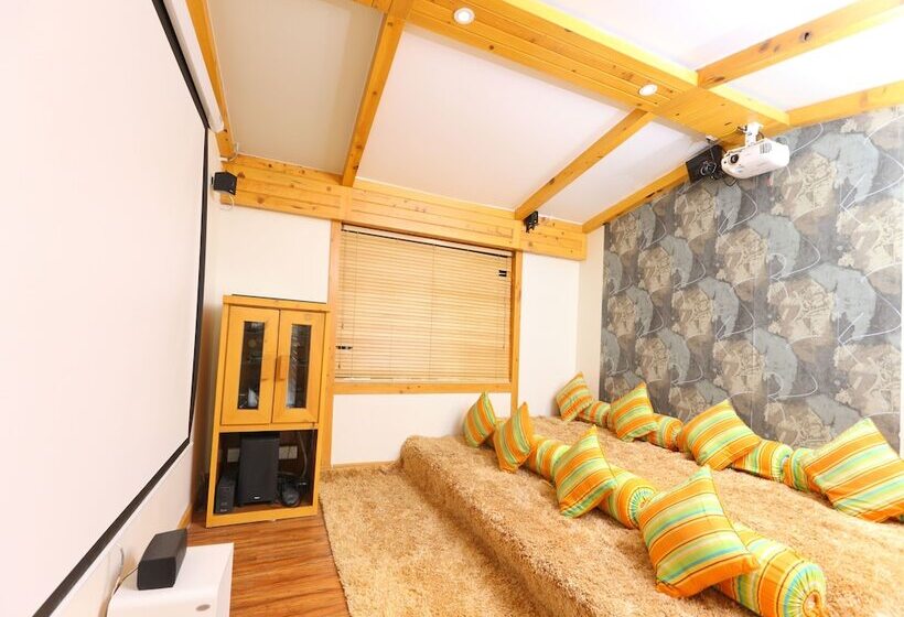 호텔 Oyo 14262 Havelock Leisure