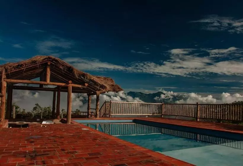 Hotelli Serrania Del Viento