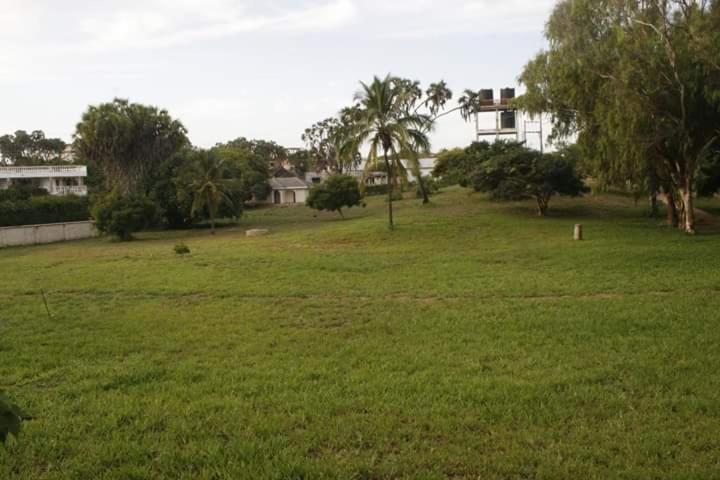 هتل Watamu Adventist Beach Resort