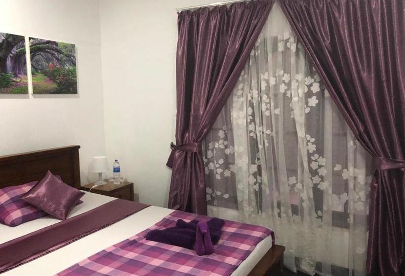 Pension Shenys Beach Villa