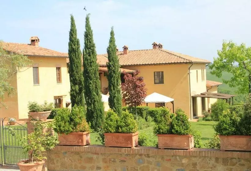 ホテル Agriturismo Caliano