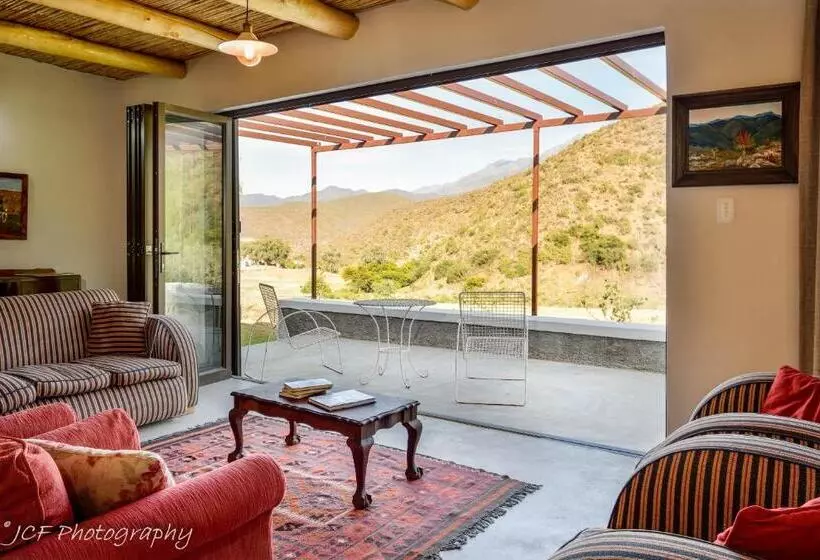 ホテル Matjiesvlei Cottages