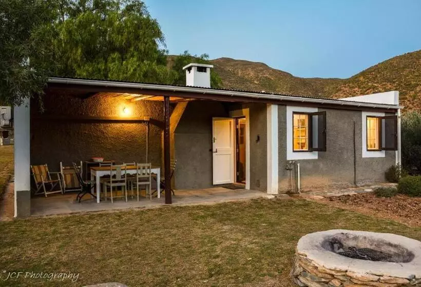 ホテル Matjiesvlei Cottages