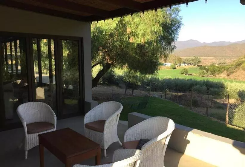 ホテル Matjiesvlei Cottages