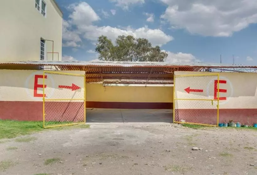 ホテル La Frontera