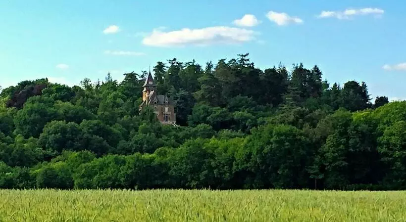 ホテル The Storyteller Apartment Chateau Le Mur