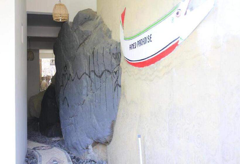 Pensionat Amed Paradise Warung & House Bali