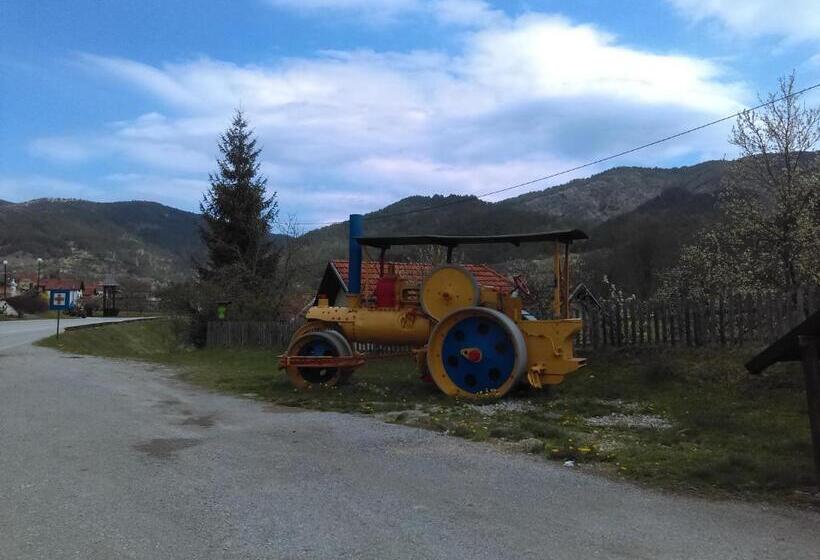 پانسیون Apartman Ana