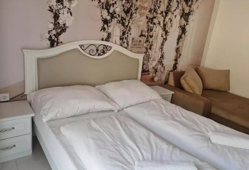 پانسیون Borostyán Vendégház