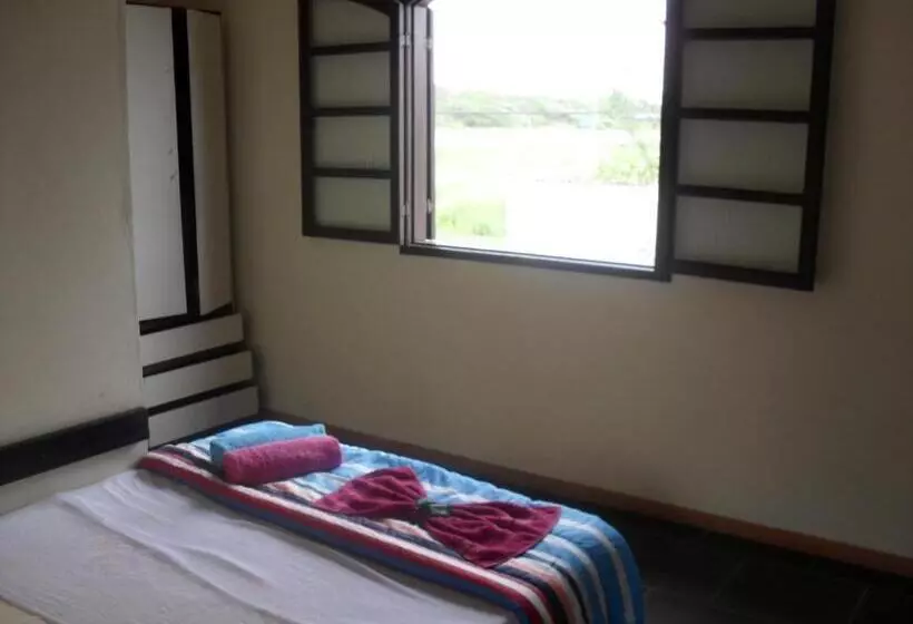 پانسیون Estalagem Tatuí