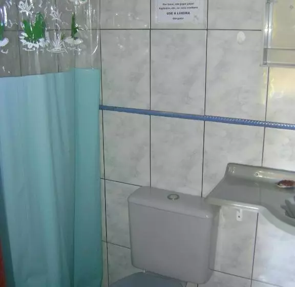 پانسیون Estalagem Tatuí