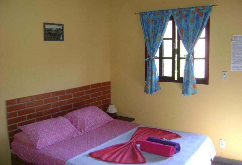 پانسیون Estalagem Tatuí