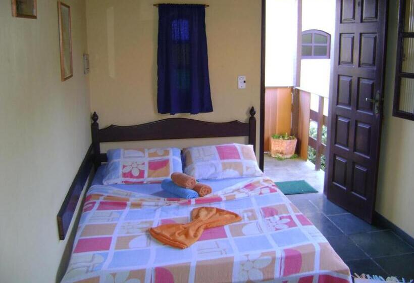 پانسیون Estalagem Tatuí