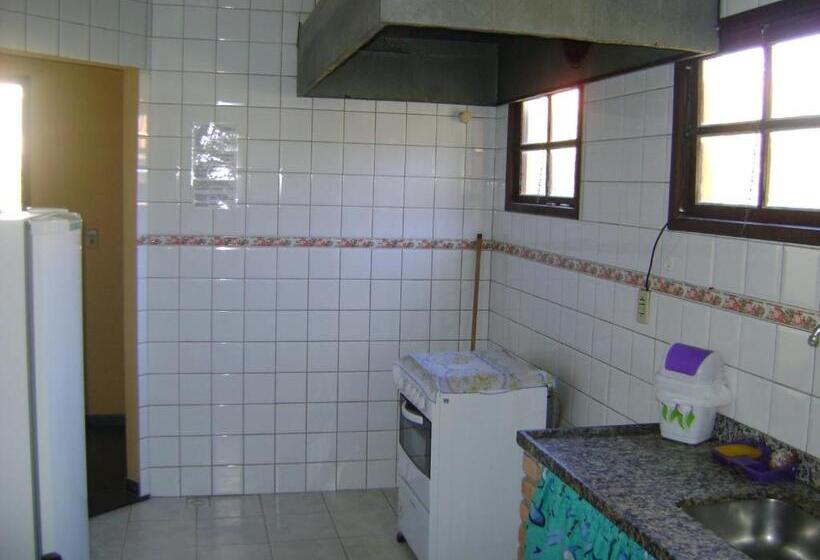 پانسیون Estalagem Tatuí