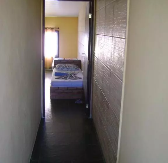 پانسیون Estalagem Tatuí