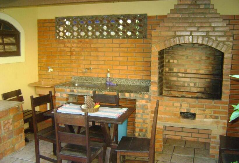 پانسیون Estalagem Tatuí