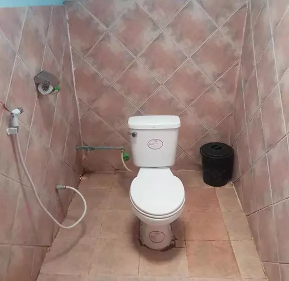 ペンション Lattanavongsa Guesthouse And Bungalows