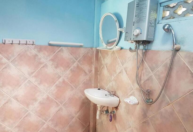 פנסיון Lattanavongsa Guesthouse And Bungalows