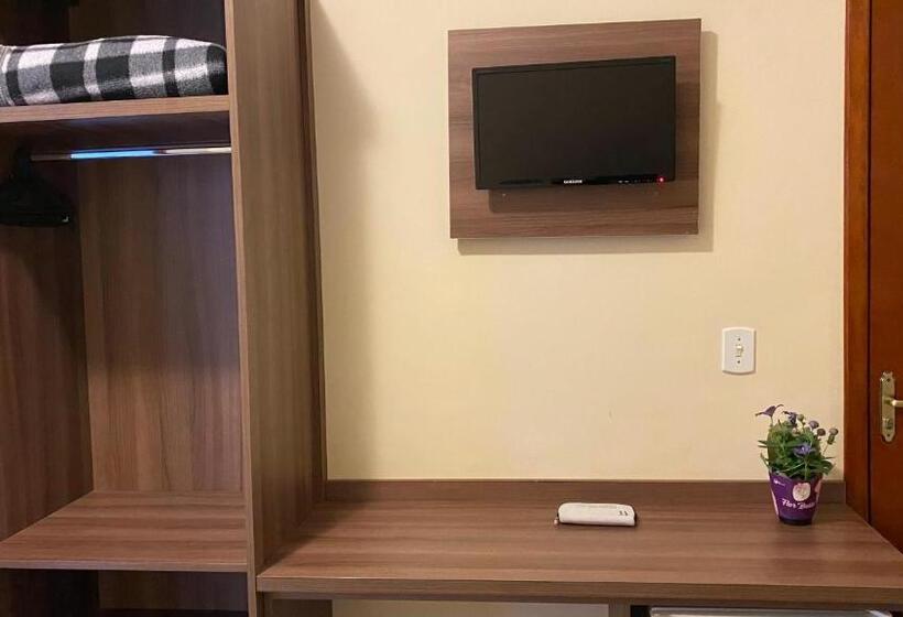 膳宿费 Pousada Santa Inês