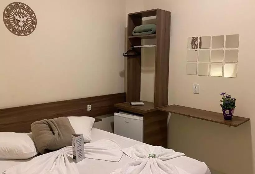 ペンション Pousada Santa Inês