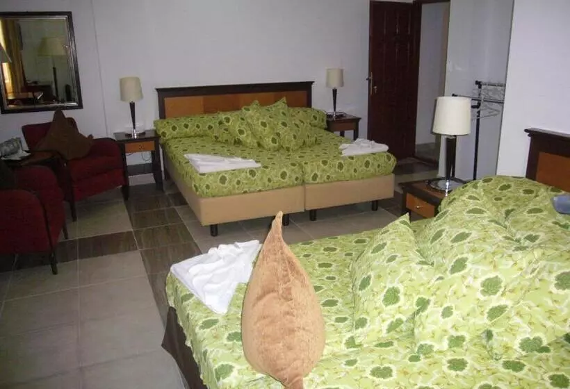 پانسیون Villa Mar Bella