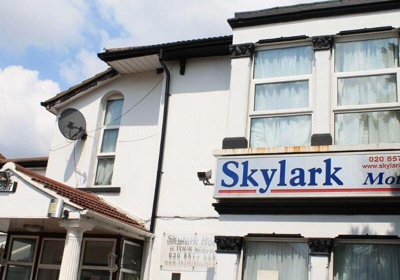 민박 Skylark Guest House