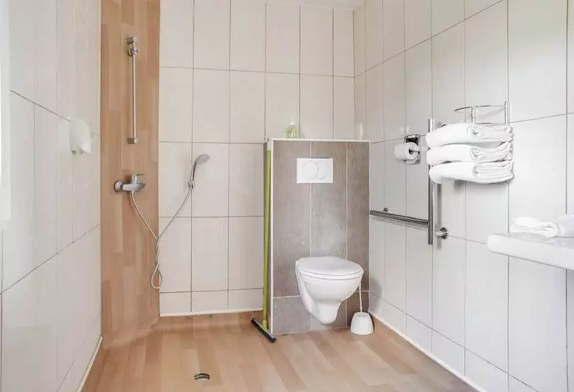 호텔 Hôtel Valence Sud