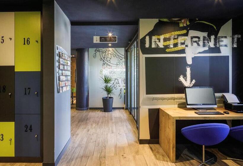 هتل Ibis Budget Málaga Aeropuerto Avenida De Velazquez