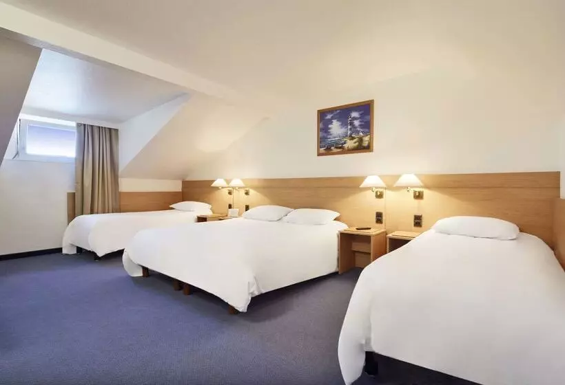 هتل Kyriad Montbeliard  Sochaux