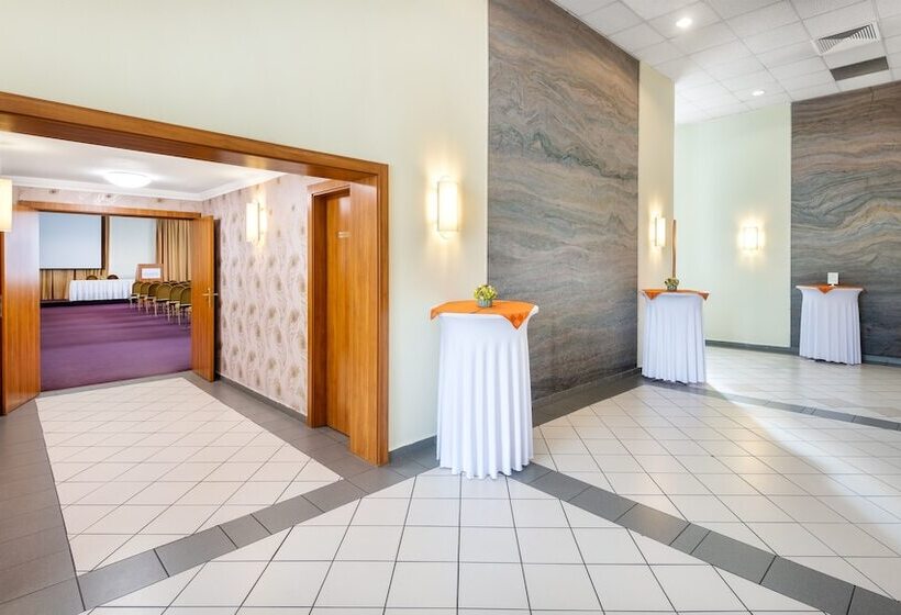 בית מלון כפרי Millennium