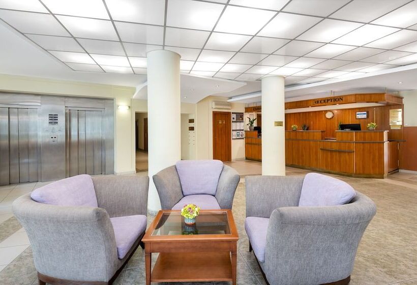 בית מלון כפרי Millennium