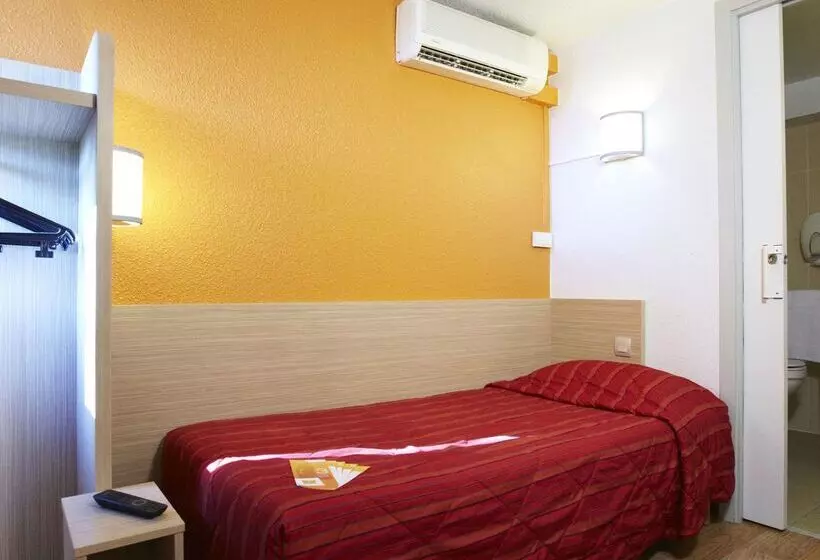 ホテル Premiere Classe Beziers