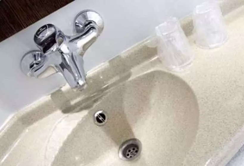 Отель Premiere Classe Bourges