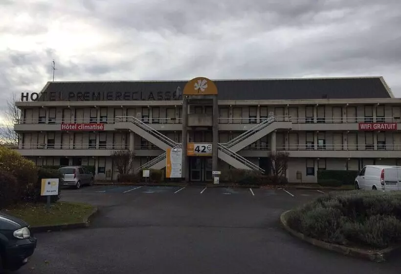 Отель Premiere Classe Bourges