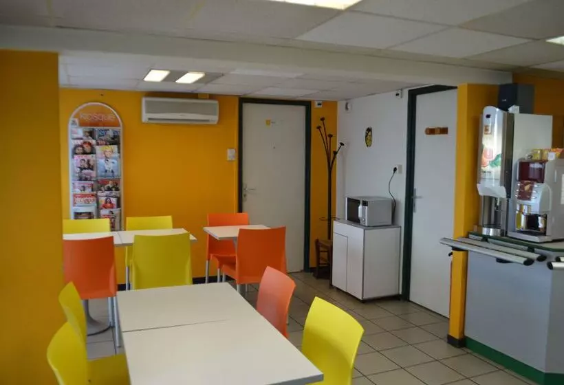 ホテル Premiere Classe Chambery