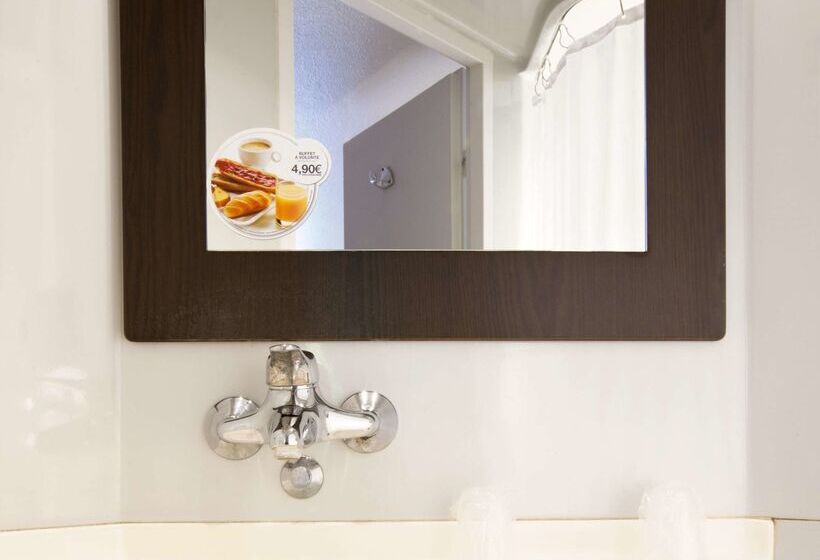 Hotell Premiere Classe Lyon Est Aeroport Saint Exupery